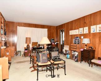 0489Family Room