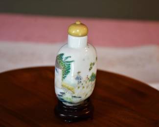 Snuff Bottle 9