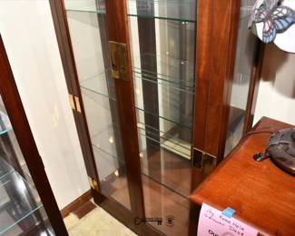 2052Bedroom B Cabinet Details