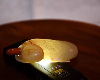 2144Snuff Bottle 2 on Light