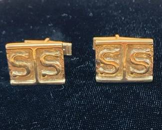 14 Karat Yellow Gold Cufflinks