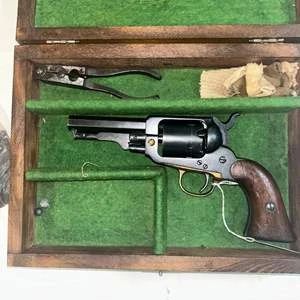 JSGLot #289 Remington 1858 New Army Black Powder Revolver Replica Cased Set Brass Trigger