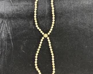Lot #101 Vintage Cultured Pearl Strand Necklace Cream Knotted 14K Gold Seed Pearl Clasp