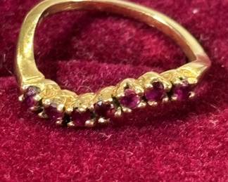 Lot #50 14K Gold Pink Red Stone Curved Wave Band Ring Prong Set Ruby Red Gems