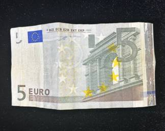 Lot #204 2002 European Central Bank 5 Euro Banknote First Series Serial X14617821494