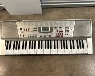 Lot #189 Casio LK-94TV Key Lighting System Electronic Keyboard Piano MIDI Karaoke