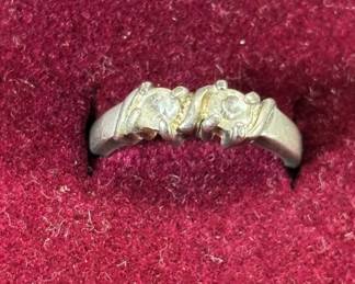 Lot #64 Vintage 10K Gold Two-Stone Clear Crystal Prong Set Ring Estate Jewelry