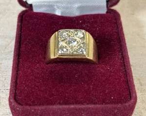 14K Gold Men's Diamond Cluster Signet Ring 6.4g Square Top Vintage
