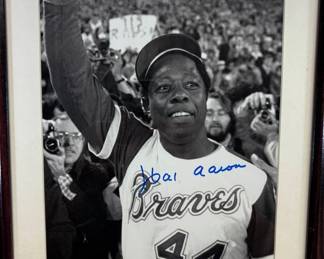 Lot #280 Hank Aaron Signed Autographed Photo Atlanta Braves #44 Framed Black White COA