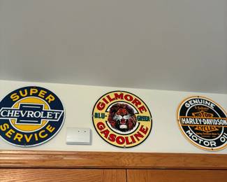 metal signage