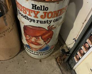 Rusty Jones bucket