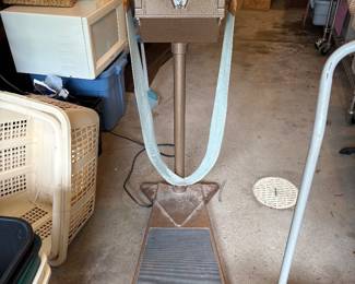 Vintage Magic Belt Exerciser Works!!!!