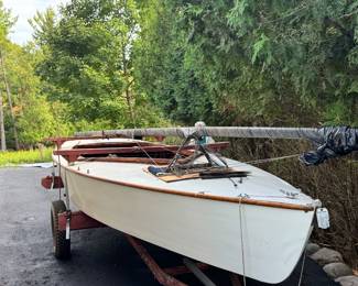 1946 Lightning Sailboat, been in covered storage for the last 50 years.  See more information in the detail section.