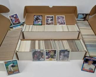 CT020 Vintage and Modern Baseball Cards