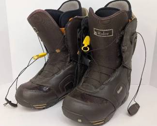 BB215 Burton Ruler Snowboard Boots
