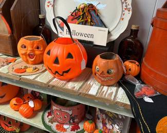 Fun halloween - several vintage pieces