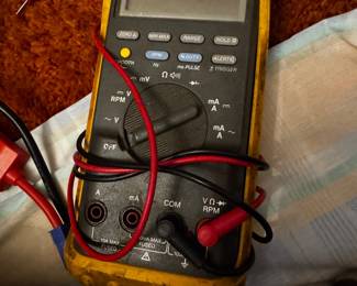 Fluke 88 Automatic Meter
