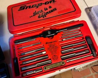 Snap-On Tools Tap & Die Set
