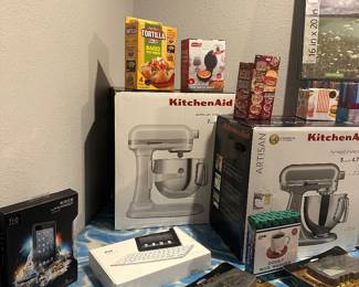 Kitchen Aid 7 and 5 quart NIB