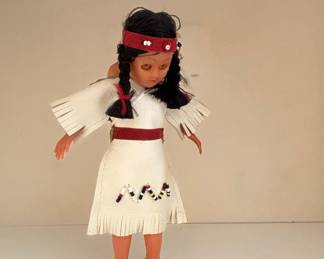 Vintage Native American Mother Doll with Twin Papoose