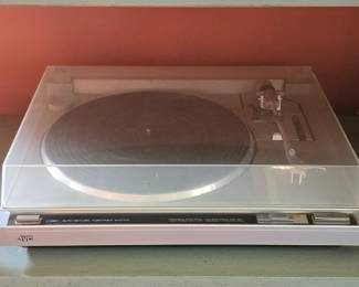 JVC L-A120 Auto-Return Turntable