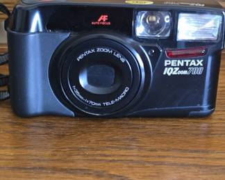 Pentax IQZoom 700
