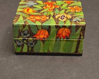 Kashmiri Papier-Mâché Trinket Box