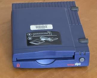 Iomega Zip 100 Parallel Port Drive DDXZ100P2