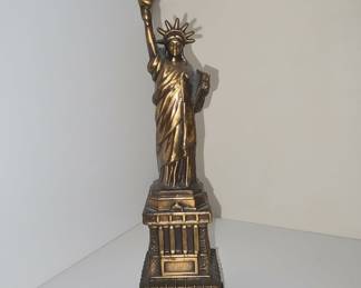 Vintage Statue of Liberty Cast Metal Souvenir