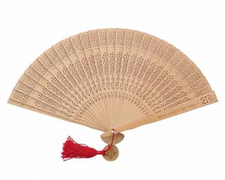White Peacock Art World Sandalwood Folding Fan