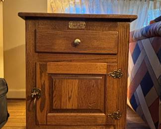 White Clad Oak Icebox End Table