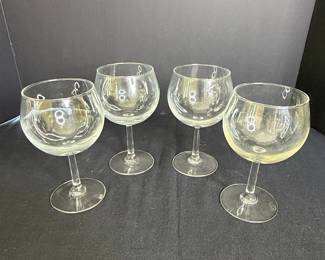 Vintage Etched '8' Balloon Wine Glasses - Set of 4