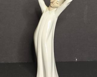 Nao by Lladro Girl Yawning Figurine (Model 0561)