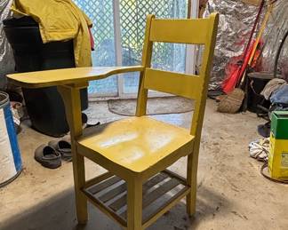Vintage Schoolhouse Tablet Arm Chair with Shelf