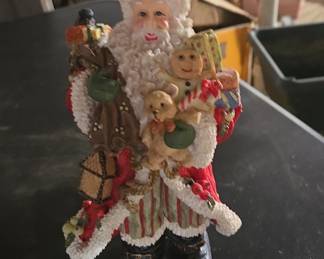 The International Santa Claus Collection - United States Figurine