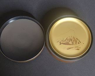 Vintage Japanese Lacquerware Coaster Set with Mount Fuji and Figures Design in Storage Case
