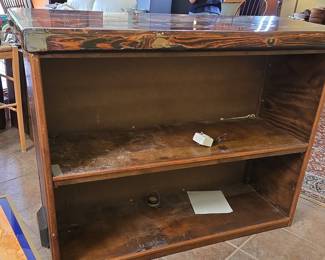 Custom Live-Edge Resin Bar Counter