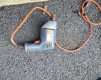 Black & Decker 3/8" Corded Drill