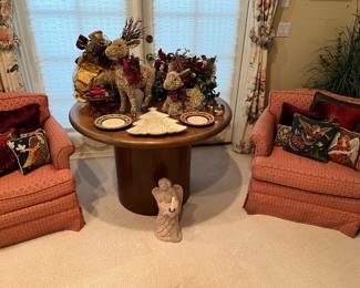 FUN VINTAGE ROUND TABLE, OCCASOINAL CHAIRS, CHRISTMAS DECOR, HOLIDAY PILLOWS