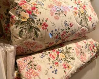 2 TWIN CUSTOM COVERLETS - HAVE COORDINATING THROW PILLOWS