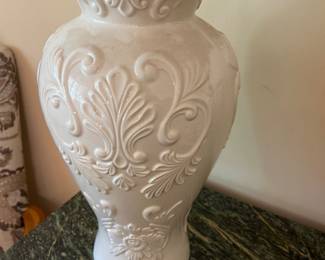 LENOX VASE