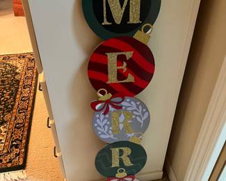 HOLIDAY SIGN