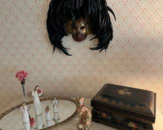 WILLOW TREE FIGURES, DECOR, MASQUERADE MASK
