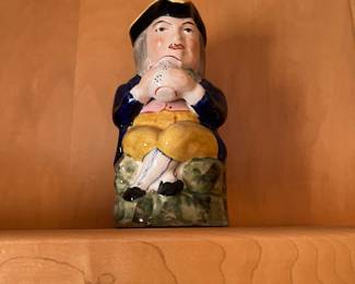 HUGE COLLECTION OF ROYAL DOULTON TOBY MUGS