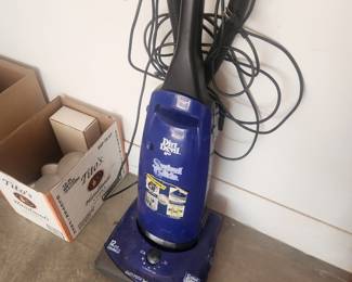 UPRIGHT VAC