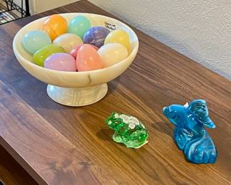 Spanish Alabaster bowl and eggs, Fenton glass fish and frog