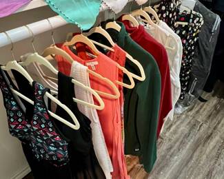bathing suits, womens tops, pullovers, face cover scarfs