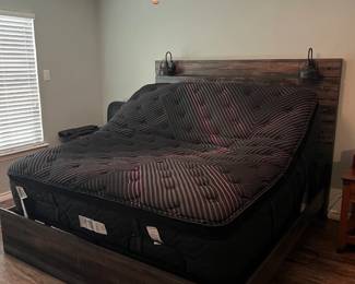 Blackrest Black Series King Mattress with adjustable base