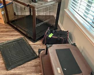 expandable pet crate with floor tray and lid - expands from 35.4" to 60.6" wide; for dogs up to 44lbs, washable pee pads, ultrasonic dog barking deterrent, expandable pet carrier,  pet barrier fence, pet beds