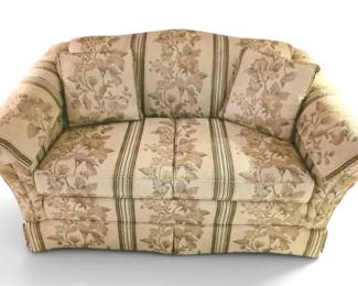 Smith Brothers of Berne Ivy Patterned Loveseat